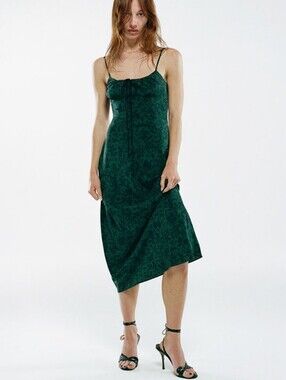 NWT Realisation Par Alba Dazed Noir 100% Silk Green Paisley Midi Dress Large